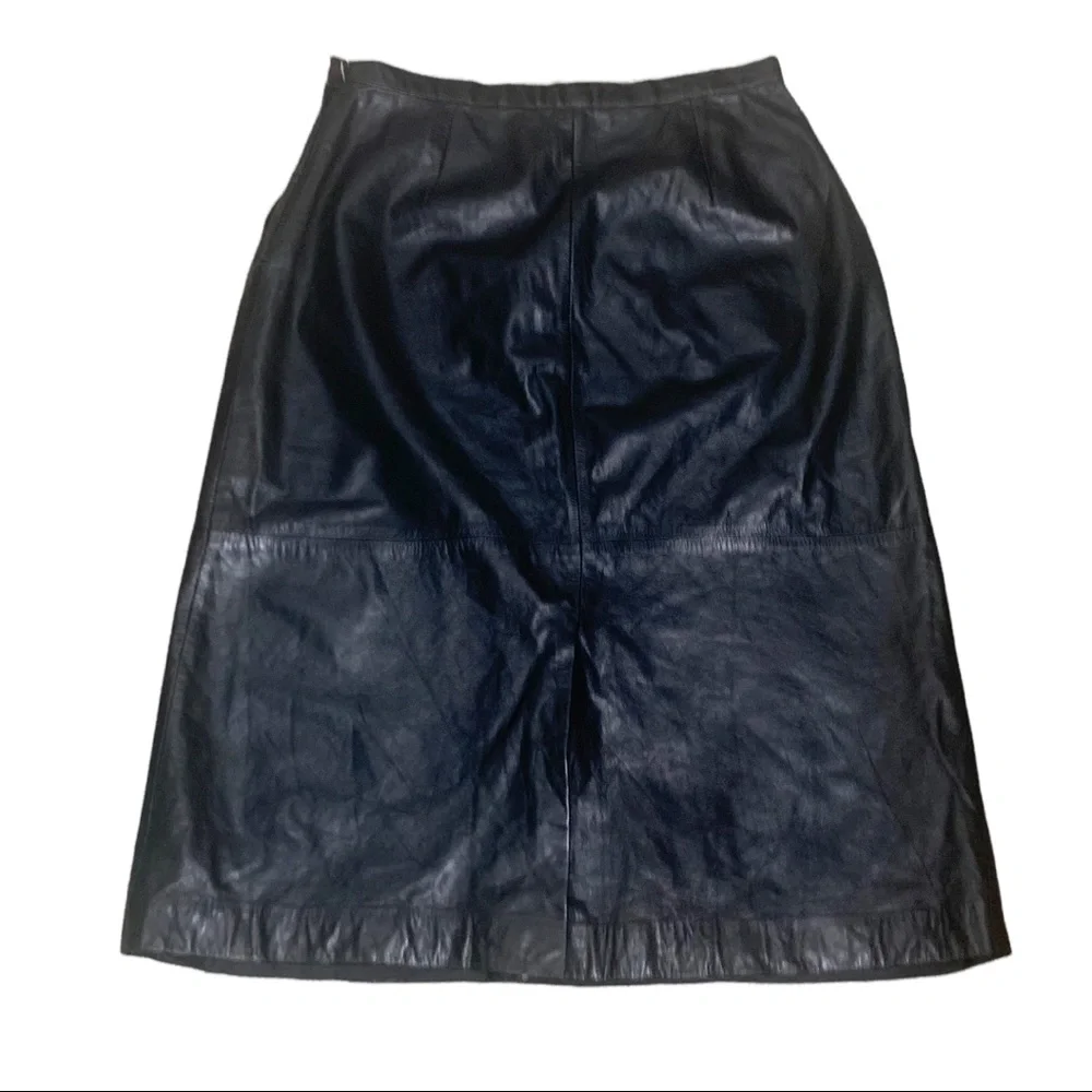 Vintage Leather pencil Skirt fully lined Italy 80’s w pockets by Pia Rucci Italy